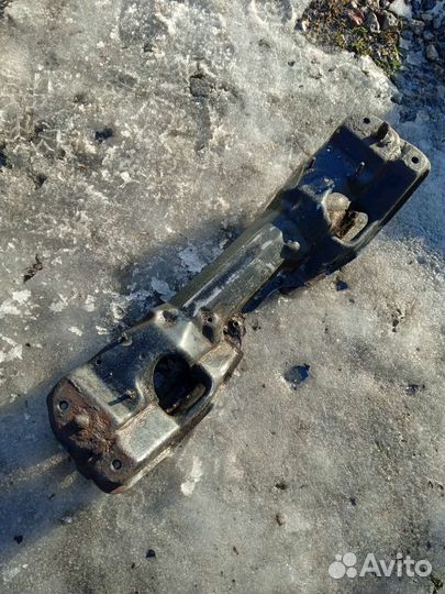 Подрамник передний Вольво 960 С90