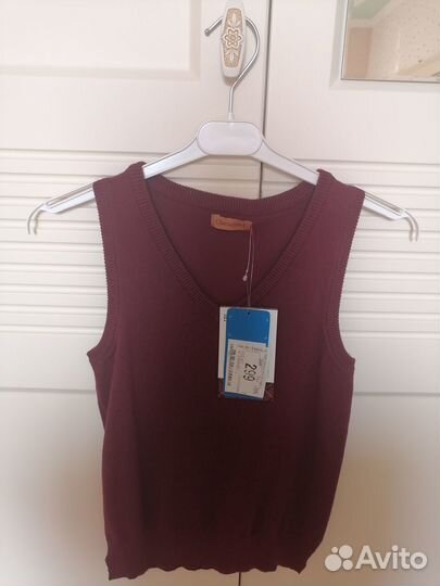 Жилетка для девочки новая