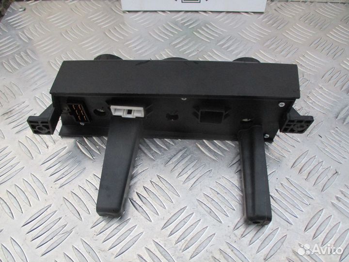 Блок управления отопителем SsangYong Kyron