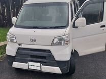 Daihatsu Hijet 0.7 AT, 2018, 81 700 км, с пробегом, цена 1 001 000 руб.