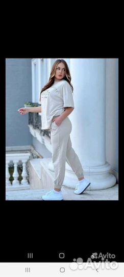 Спортивный костюм женский