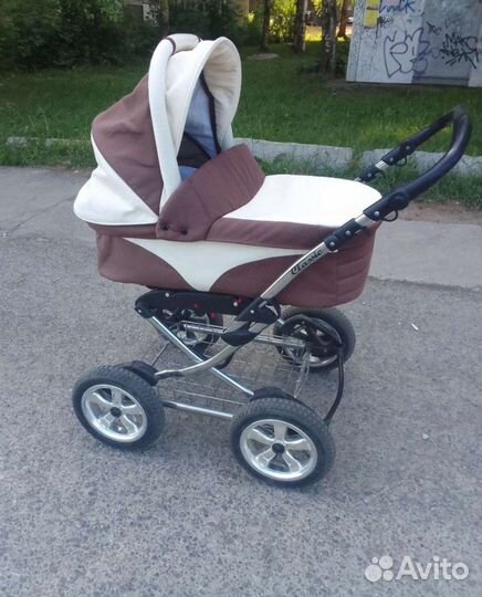 Коляска для новорожденных