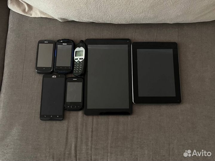 Телефоны и планшеты бу на запчасти