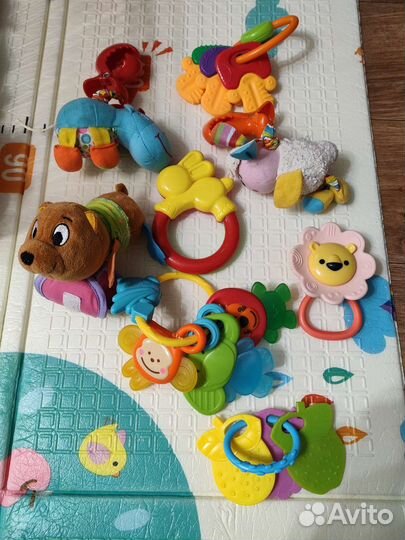 Игрушки погремушки