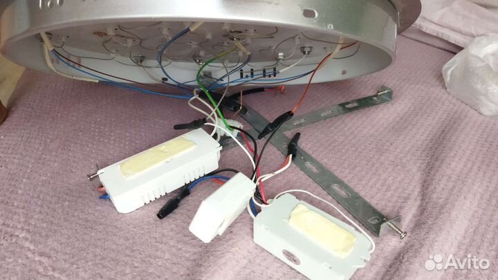 Люстра потолочная светодиодная с пультом