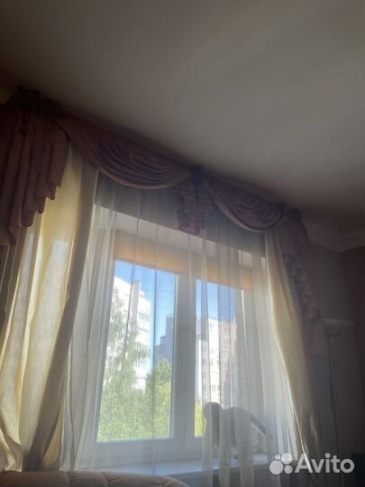 Шторы с ламбрекеном + тюль