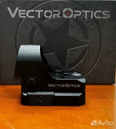 Коллиматорный прицел Vector Optics