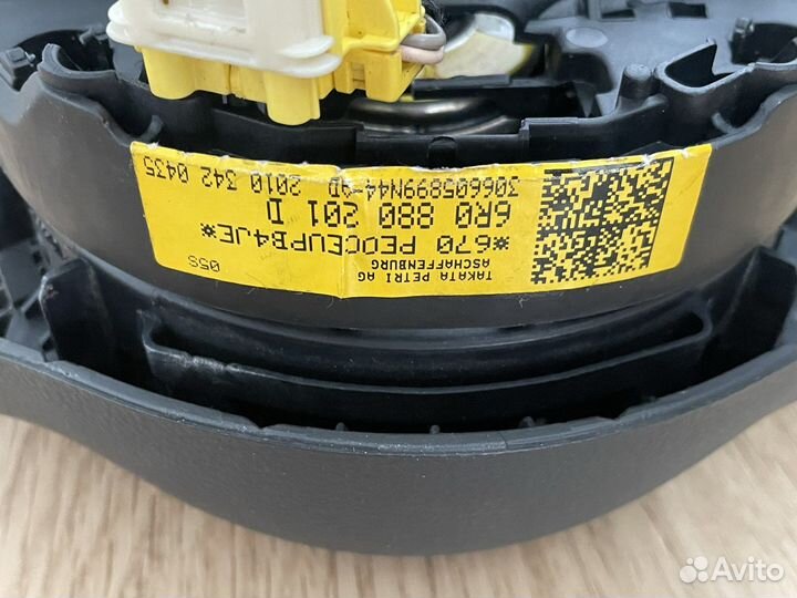 Подушка безопасности водителя в руль VW Polo