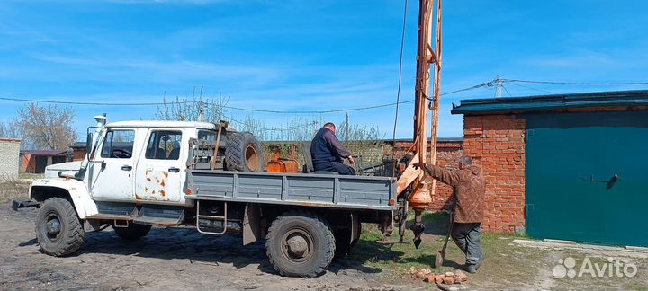 Услуги бкм, ямобура,бурилки,бурильной машины