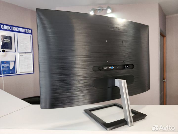 Монитор Philips 322E1C 31.5