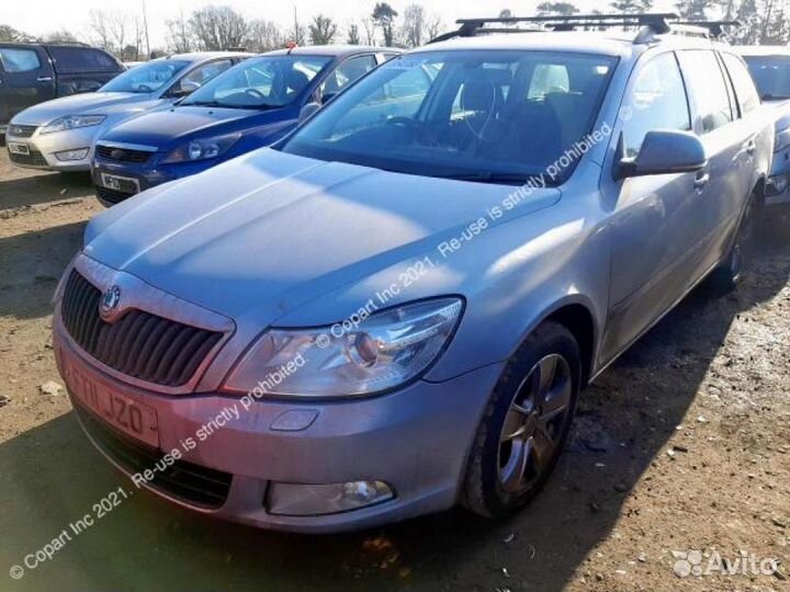 Впускной коллектор Skoda Octavia A5 1.8T CDA
