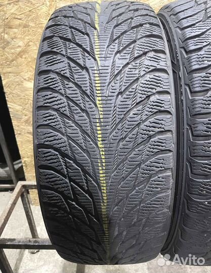 Nokian Tyres Hakkapeliitta R2 225/55 R17 101S