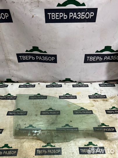 Стекло Hyundai Sonata 3 2.0 1993-1998