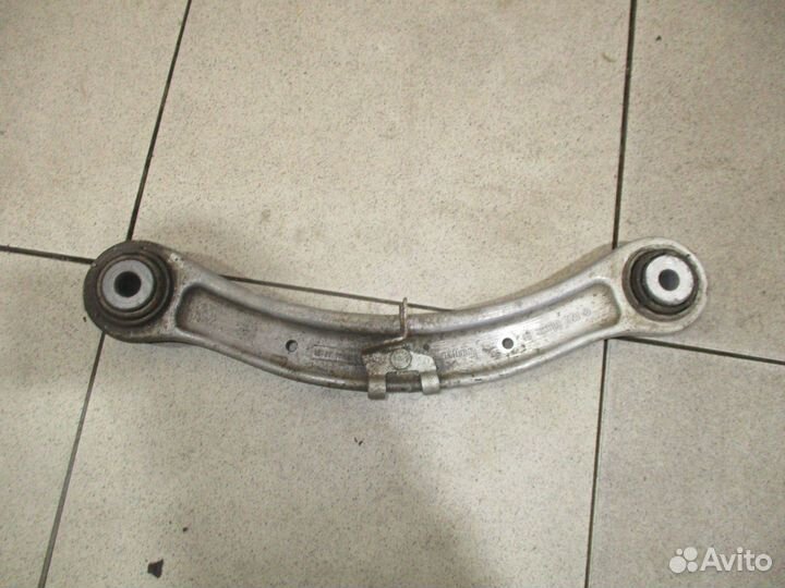 Рычаг задний верхний VW Touareg 2 (7P)