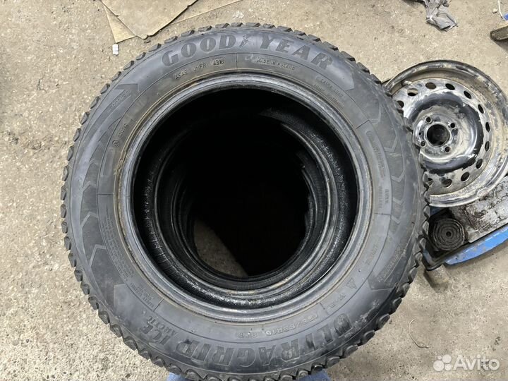 Goodyear Ultragrip Ice Arctic 195/65 R15 95T