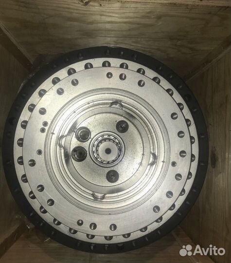 Редуктор хода Hyundai 210