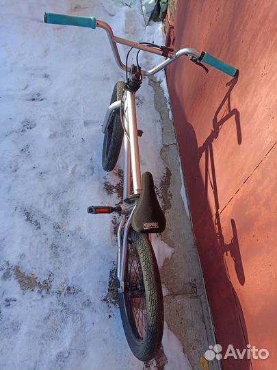 Трюковой велосипед bmx Mongodse