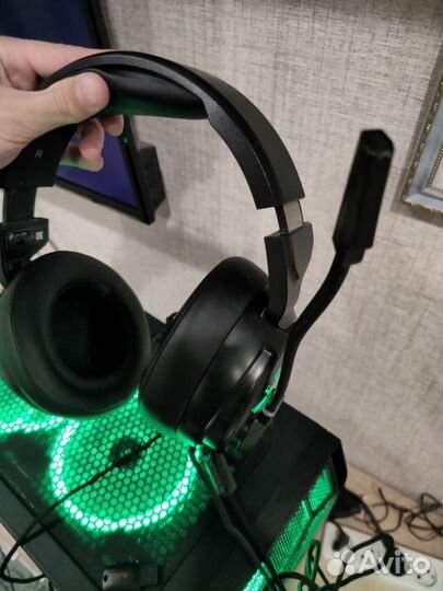 Игровые наушники с микро Oklick HS-L950G cobra