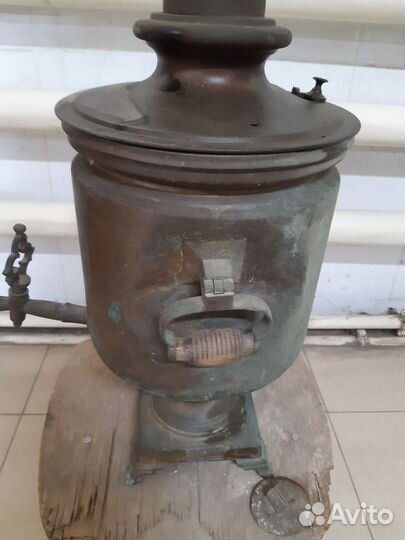 Старинный самовар