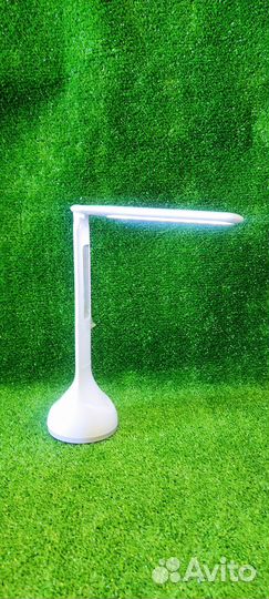 Светильник настольный светодиодный