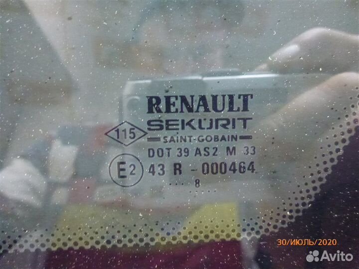 Стекло заднее правое Renault Laguna B56M N7QD704