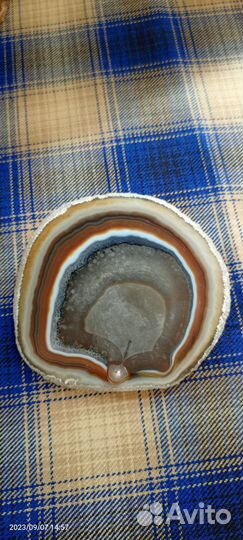 Камни и минералы