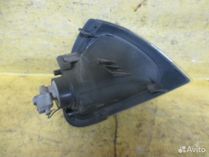 Габарит Toyota Caldina AT211G (Левое)