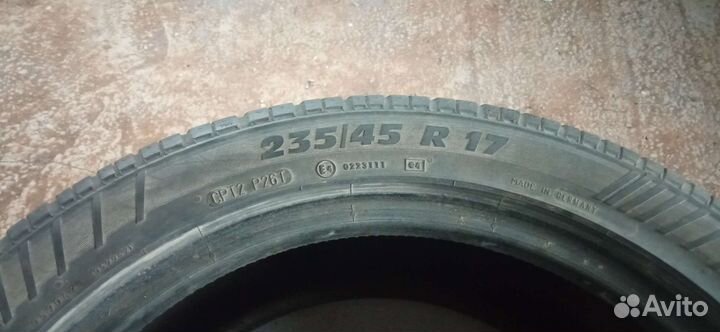 Sportiva Z45 235/45 R17