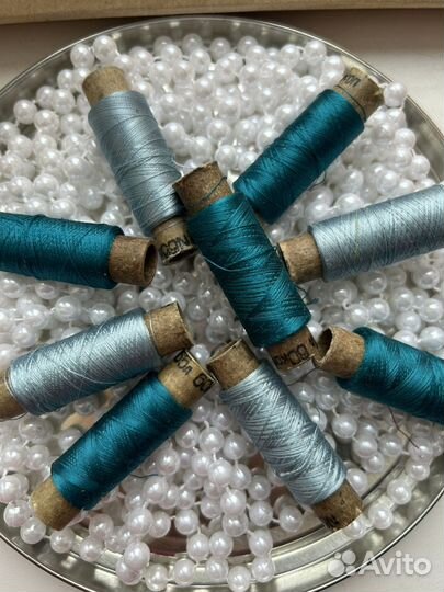 Шелковые нитки СССР на катушке