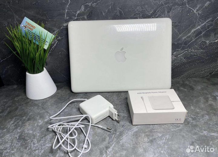 Apple MacBook air 13 2010