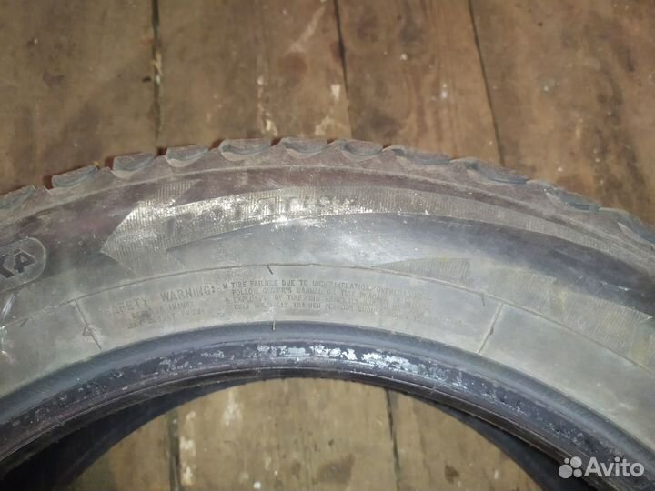 Goodyear Ultragrip Ice Arctic 215/60 R17 100T