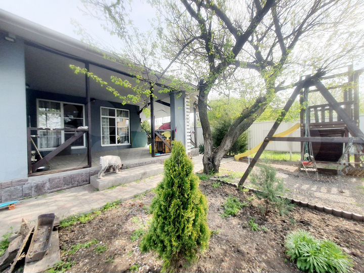 Дом 135 м² на участке 6 сот.