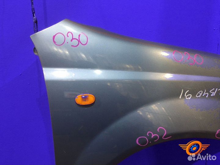 Крыло переднее правое Chevrolet Aveo T200 хетчбэк