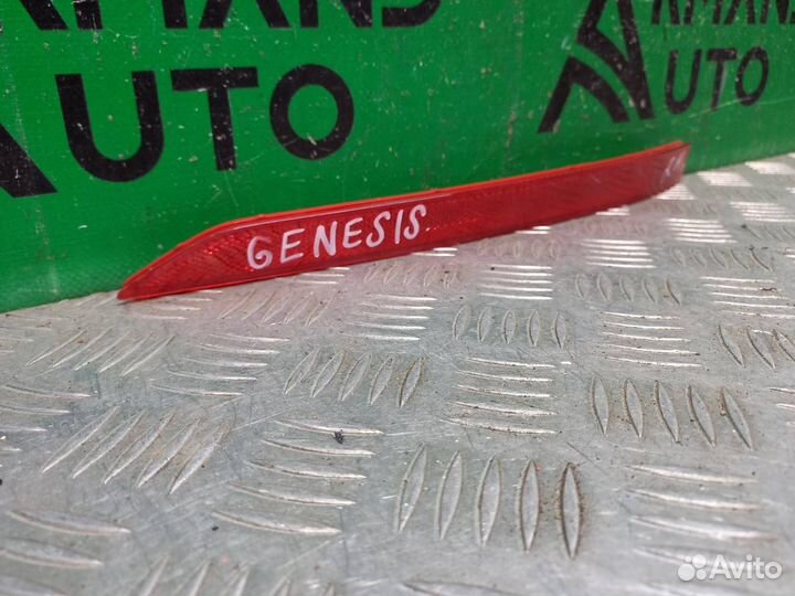Отражатель задний правый Genesis G80 2 2020-Нв