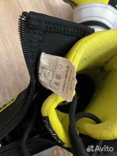 Лыжи Fisher с палками с ботинками чехлом курткой