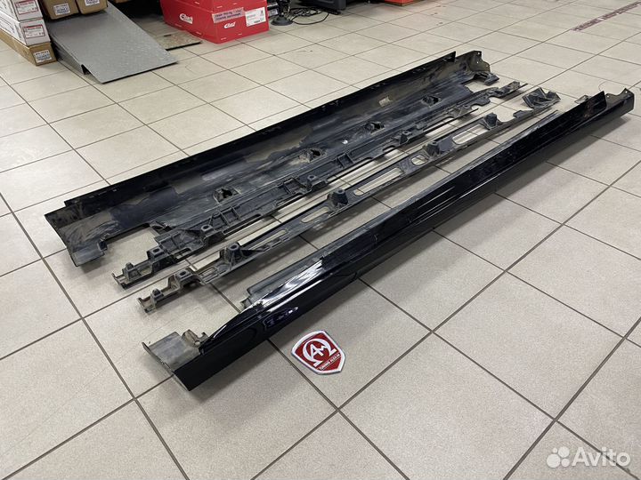 Накладка порога левая Mercedes ML 166 2011-2015