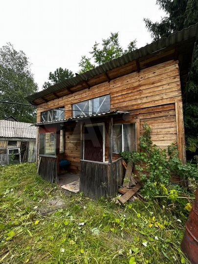 Дача 32 м² на участке 8 сот.