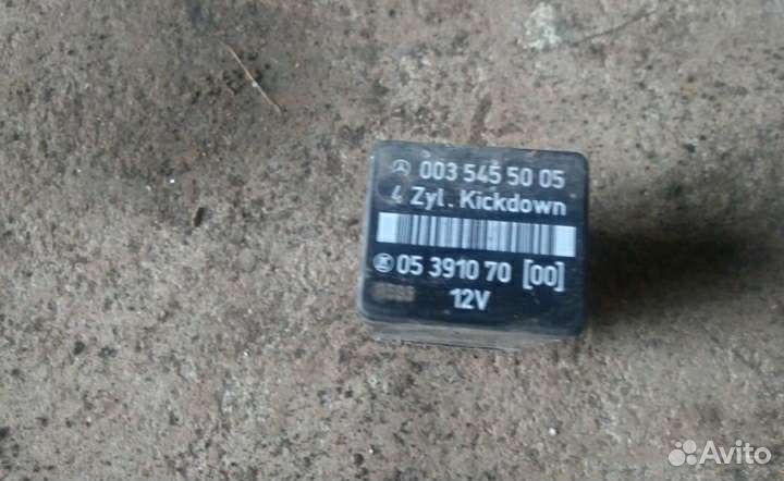 Реле Мерседес W124