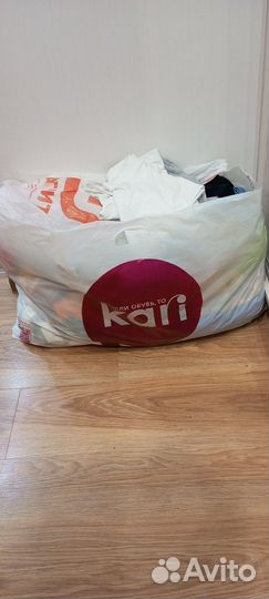 Отдам вещи на девочку рост 116-128