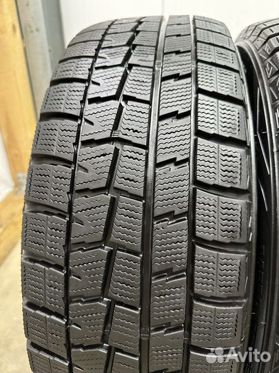 Dunlop Winter Maxx WM01 215/55 R17 94Q