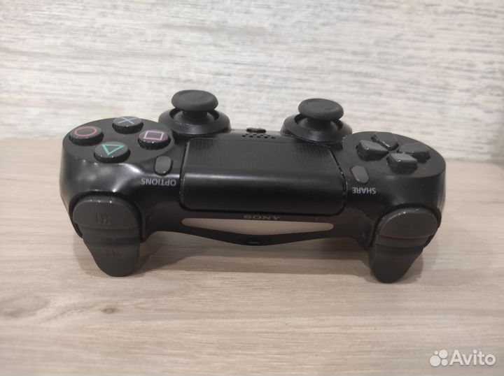Джойстик dualshock 4