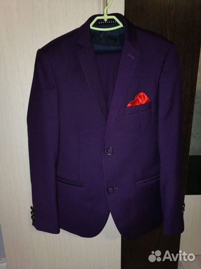 Школьный костюм