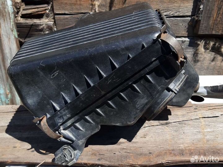 Корпус воздушного фильтра тоуота ае 100