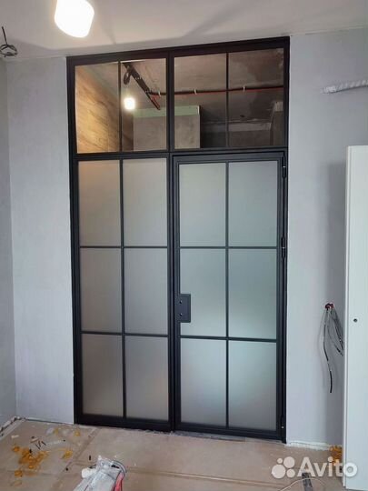 Стеклянные межкомнатные перегородки