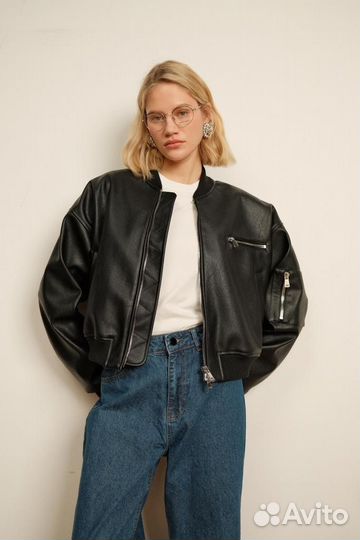 Кожанный бомбер