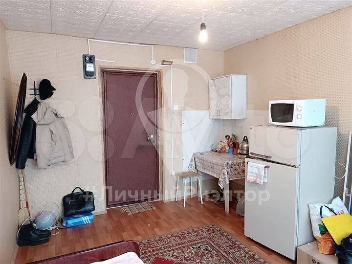 Комната 14 м² в 1-к., 4/5 эт.