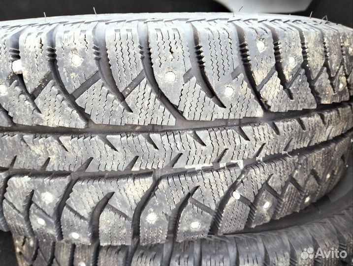 Bridgestone Ice Cruiser 7000S 175/70 R13 82T