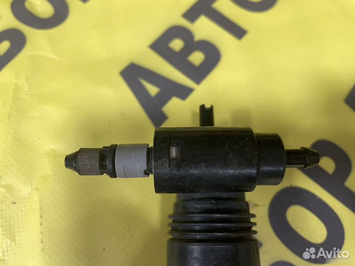 Насос омывателя Nissan Note