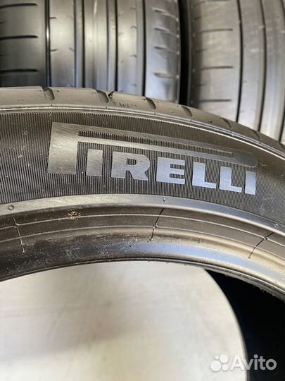 Pirelli P Zero 235/45 R18 98Y