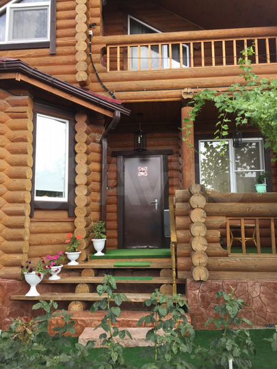 Дом 100 м² на участке 8 сот.